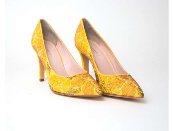 Lush Flower in yellow
