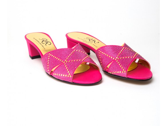 135 in fucsia
