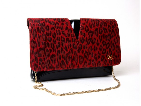Vetara in tiger red and black